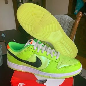 Nike Dunk Low SE ‘Volt Glow In The Dark’ Size 12 EXCELLENT CONDITION 🔥🔥🔥